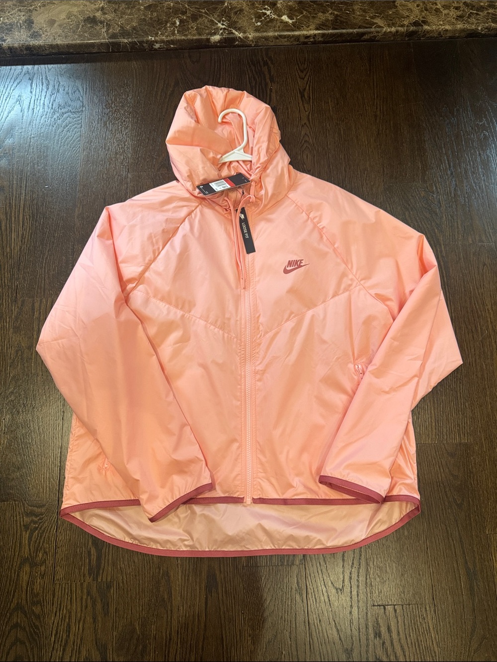 Nike Women's Light Pink Hooded Windbreaker Jacket Windrunner nwt